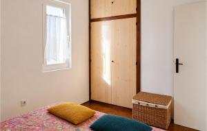 Awesome Home In Ugljan With Wifi