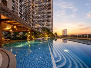 Pinnacle Moments Residence