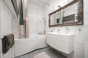 Kaubamaja Apartment Green