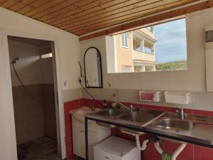 Camper with private toilet and kitchen 3