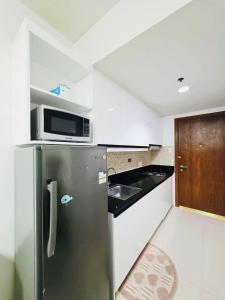 Idyllic 1-Bedroom Condo front of Mall of Asia