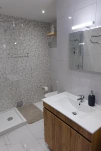 Lagos Central Apartments Ap 6