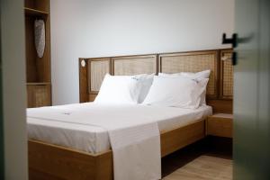 Oleva Sea View Suites