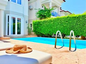 Fethiye-Çalışta 5 yatak odalı 10 kişilik villa coral 4