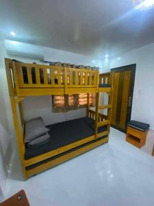 El Jaes Guesthouse - 6bdrm Entire House 20-30pax
