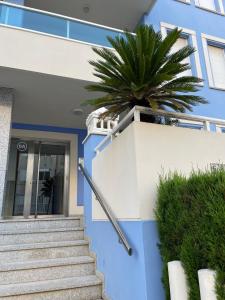 2 bedroom apartment 50 m from the beach