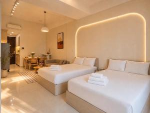 RiverGate Apex Suites Free Pool