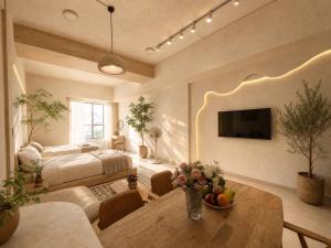 RiverGate Apex Suites Free Pool