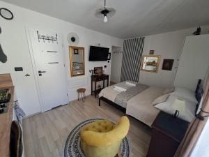 Apartment Agora