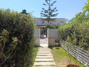 Mondello Felix - appartamenti in villa a 600m dal mare