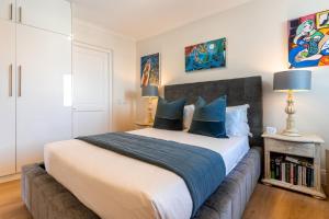 Stunning Ocean and Mountain Views, Heated Mini Pool - Villa Iparadesi Camps Bay