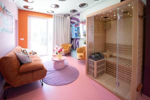 Capsule Retro Balnéo - Sauna - Billard -Switch 2