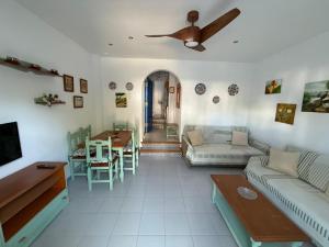 Apartamento en Urbanización con Piscina