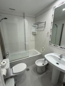 Apartamento en Urbanización con Piscina