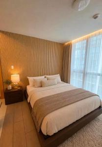 Premium 1BR Stay One Uptown Residences BGC