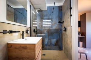 Da Mariolina Apartments and rooms