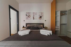 Maison Melo - Exclusive Downtown Stay Bari Center