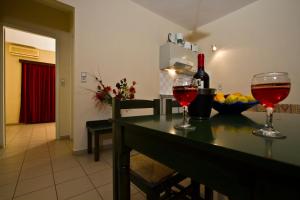 Mythos- Platanias- Hotel -Apts Chania Greece