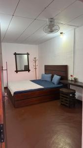 Ella Login Hotel & Restaurant