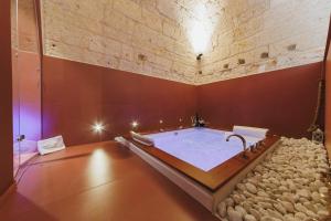 Harmonies BnB - Luxury Suites & Family Room Bari