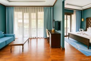 La Palm Garden Hotel