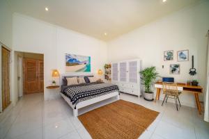Villa Tiger - Oasis with Huge Garden & Pool