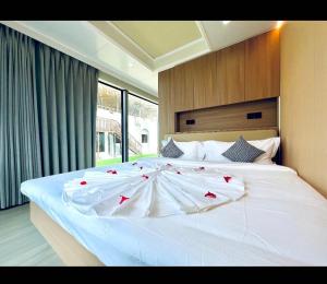 Sea Side Resort