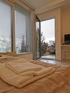 Villa Balevski & by The Lake