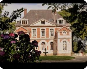 Double bedroom gîte in a castle in Normandy