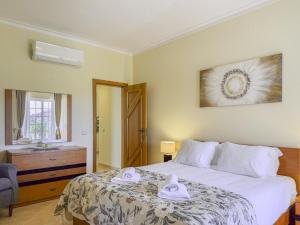 #373 Charming 3BR Villa with Spacious Garden & BBQ