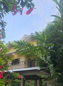 Spacious and Elegant 4BR 5BA Home at Quintas Los Laureles