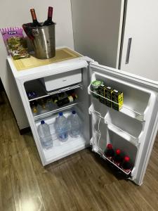 Suíte completa, praias, shoppings e eventos