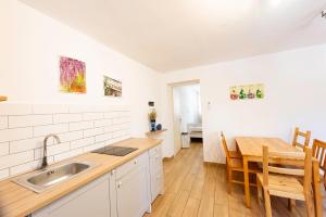 Apartments Goga