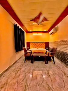 Hotel Shree Ji Inn