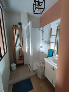 Appartement chaleureux proche de la mer