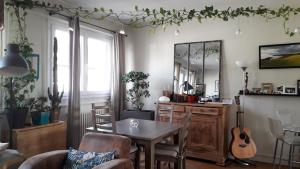Appartement chaleureux proche de la mer