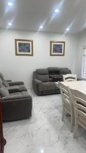 Luxury Entire Home 5BR Villa Sleep 10 Smart Toilet
