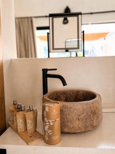 Theros Suite, Private Pool Retreat in Skyros