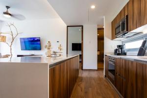 Exclusive 2BR in Playacar 4 Pools, Golf and Beach