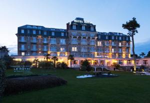 Hotels Hotel Barriere Le Royal La Baule : photos des chambres