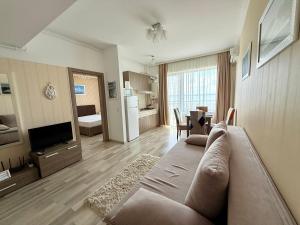 MareBlu Summerland Mamaia