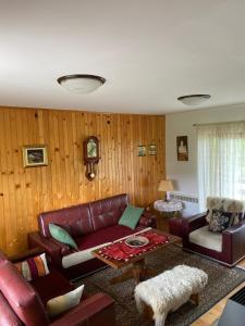 Wolf Chalet