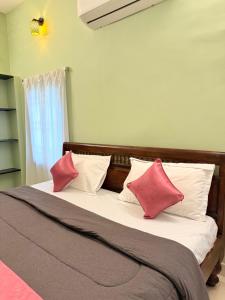Whiteshore homestay vaithikuppam