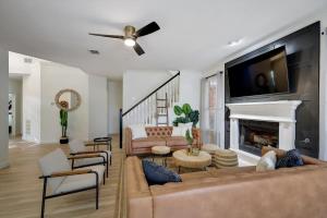 Live Like Royalty - Highland Village 6BR Mansion