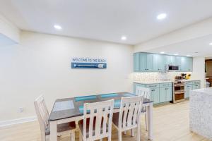 Sailmaster Commons, Unit 16