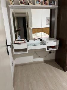 Apartamento grande 900m do centro