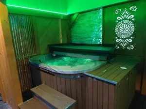 Pokoje Krystyna I Andrzej Łukaszczyk z WIDOKIEM NA GÓRY i Jacuzzi