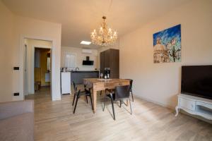 Robur Gardae Panoramic Suite