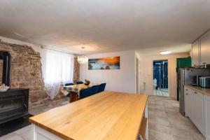 House Skarpini Dvori Peaceful Retreat
