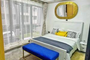 Modern 1BR in Kilimani, Nairobi, Kenya with Fast wifi, Netflix and Gym